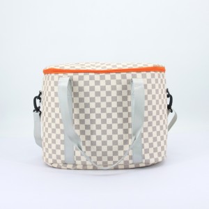 Customized Wholesale Portable Checkered Cool Beach Insulated Bag Pu Picnic Cooler Bag Large 20l Tote Cooler Box