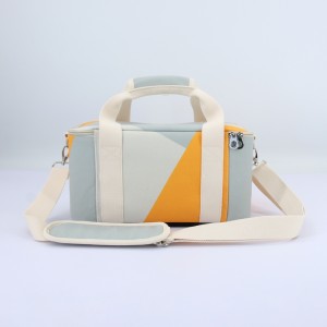 Outdoor Thermal Lunch Bag Travel Cooler Bag Travel Folding Picnic Bag with Shoulder Strap
